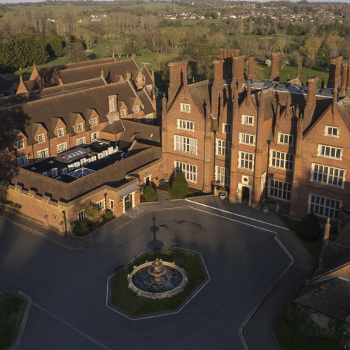 <p>HOTEL GROUNDS</p>