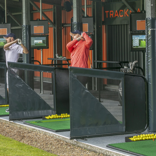 <p>TRACKMAN DRIVING RANGE</p>