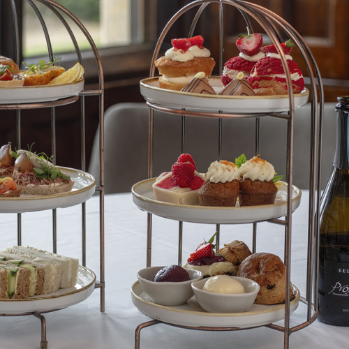 <p>PROSECCO AFTERNOON TEA</p>