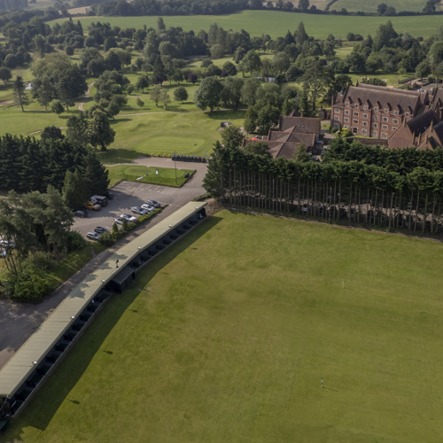 <p>TRACKMAN DRIVING RANGE</p>